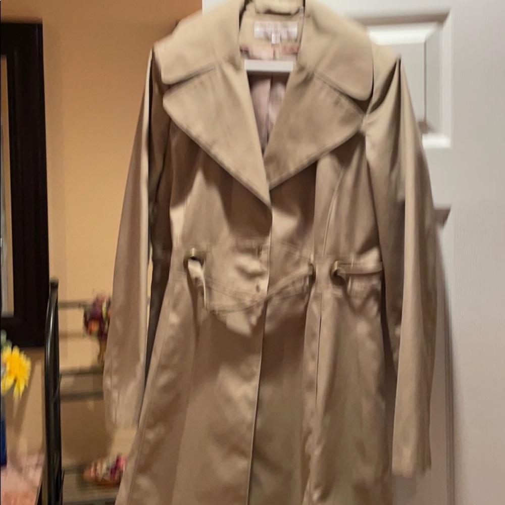 Via Spiga spring coat.